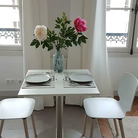 Le Relais D'anjou דירה ורסאי